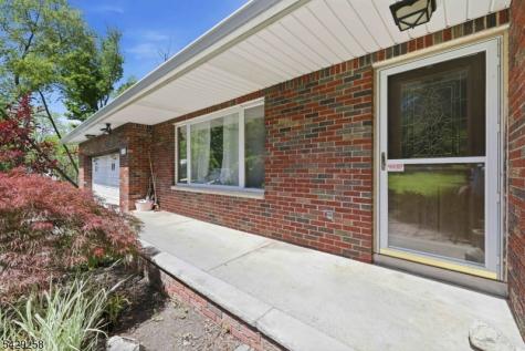 1571 County Road 565 Vernon NJ 07461