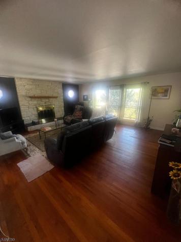 21 Williams Street Wharton NJ 07885