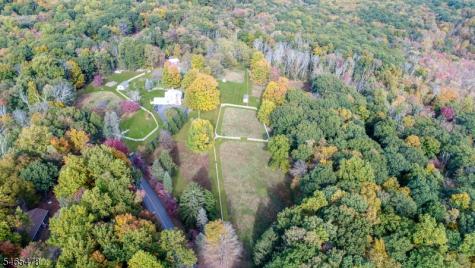4 Hardwick Road Hardwick NJ 07825