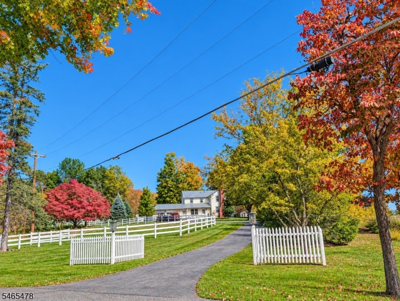 4 Hardwick Road Hardwick NJ 07825