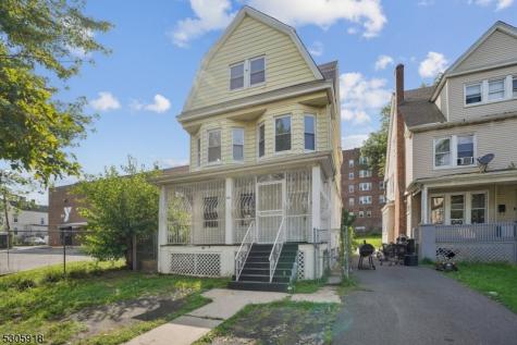 165 N Munn Avenue East Orange NJ 07017