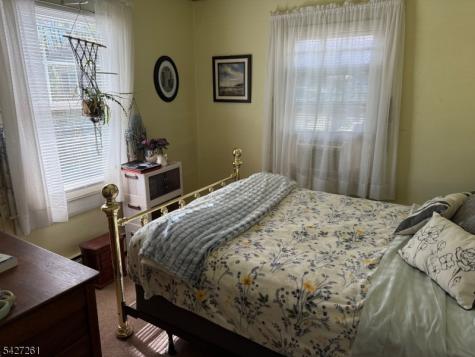 29 Lakeside Road West Milford NJ 07421