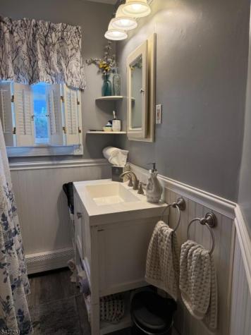 29 Lakeside Road West Milford NJ 07421