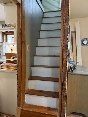 29 Lakeside Road West Milford NJ 07421