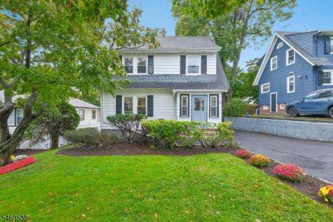 20 Ridgeview Avenue West Orange NJ 07052