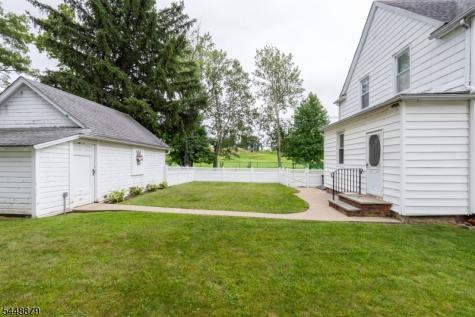 39 Brookdale Avenue Verona NJ 07044