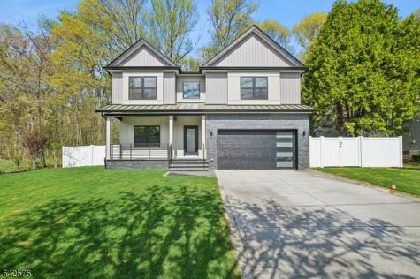 136 Irwin Street Springfield NJ 07081
