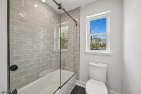 136 Irwin Street Springfield NJ 07081