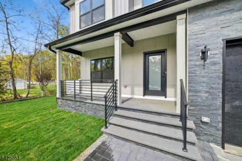 136 Irwin Street Springfield NJ 07081