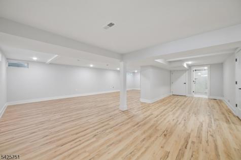 136 Irwin Street Springfield NJ 07081