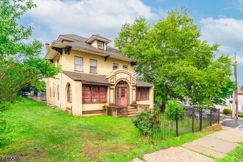 233 Meeker Avenue Newark NJ 07112