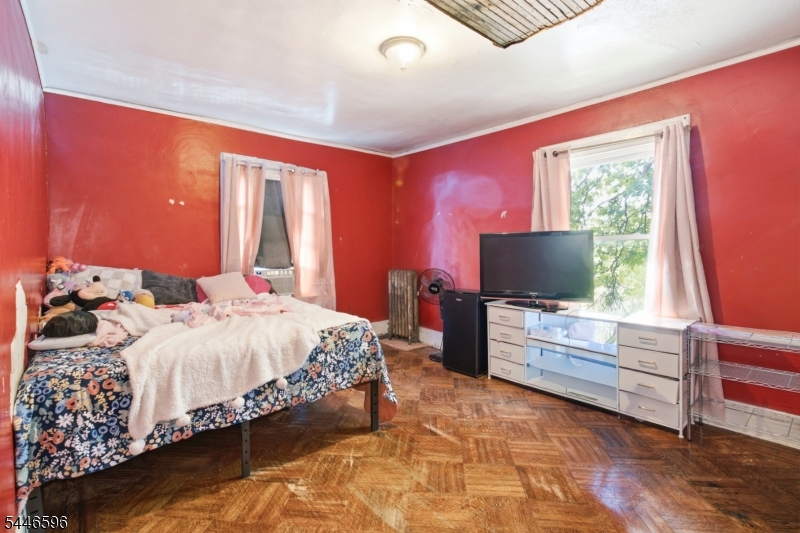 233 Meeker Avenue Newark NJ 07112