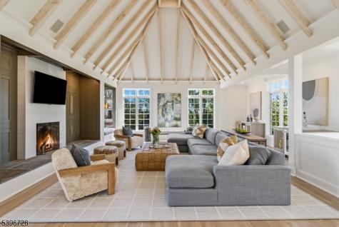 464 Cherry Lane Mendham NJ 07945