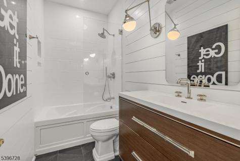 464 Cherry Lane Mendham NJ 07945