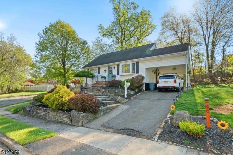 46 Pershing Place Woodland Park NJ 07424