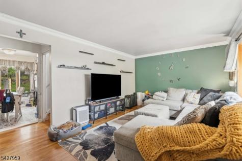 46 Pershing Place Woodland Park NJ 07424