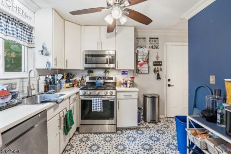 46 Pershing Place Woodland Park NJ 07424