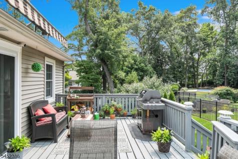 5 Van Allen Place Pequannock NJ 07444