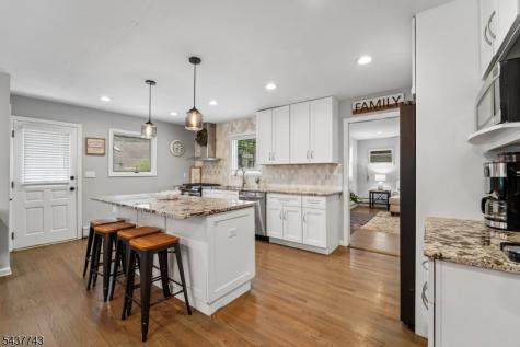 13 Crane Terrace Verona NJ 07044
