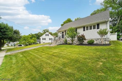 13 Crane Terrace Verona NJ 07044
