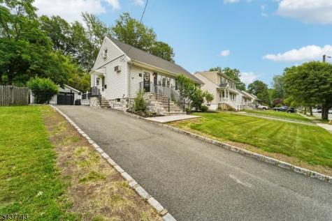13 Crane Terrace Verona NJ 07044