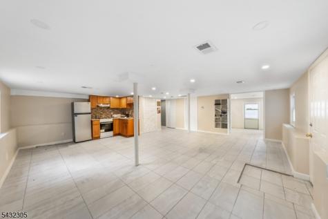 27 Alvin Terrace Springfield NJ 07081