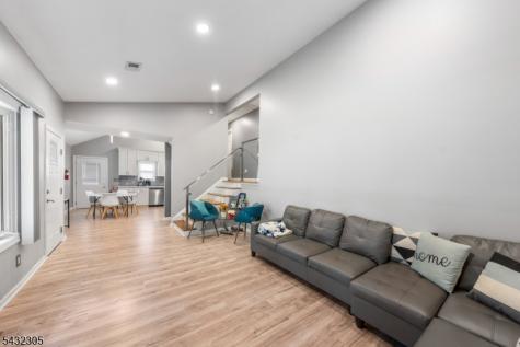 27 Alvin Terrace Springfield NJ 07081