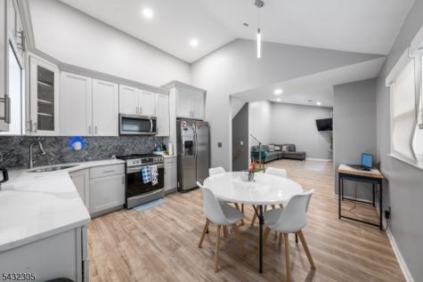27 Alvin Terrace Springfield NJ 07081