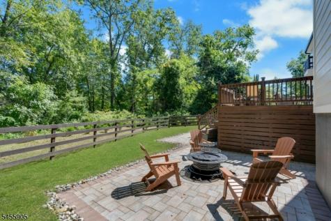 21 Kuntz Avenue Berkeley Heights NJ 07922