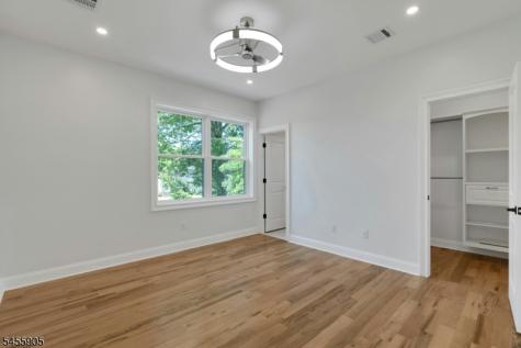 21 Kuntz Avenue Berkeley Heights NJ 07922