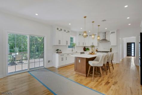 21 Kuntz Avenue Berkeley Heights NJ 07922