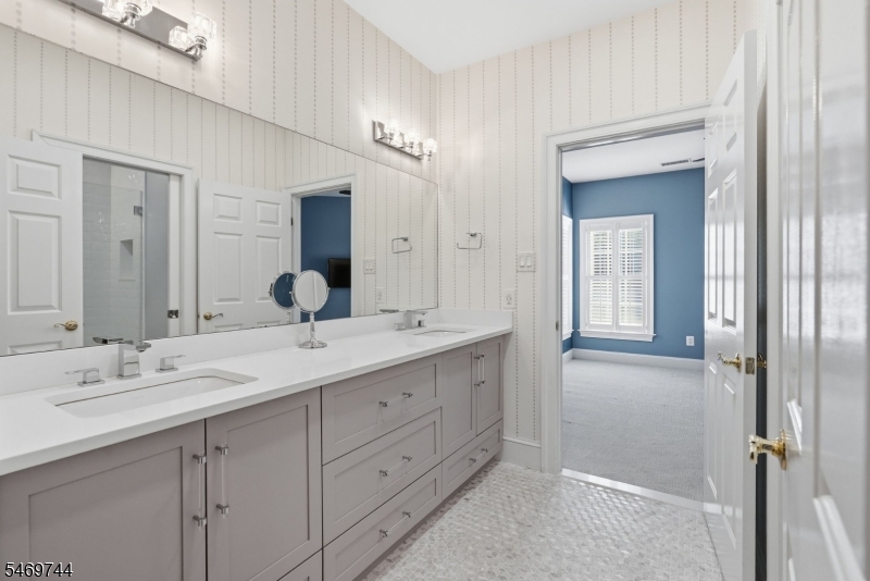 1 Buckeye Lane Raritan NJ 08822
