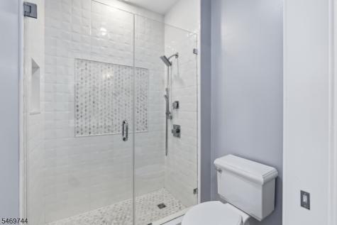 1 Buckeye Lane Raritan NJ 08822
