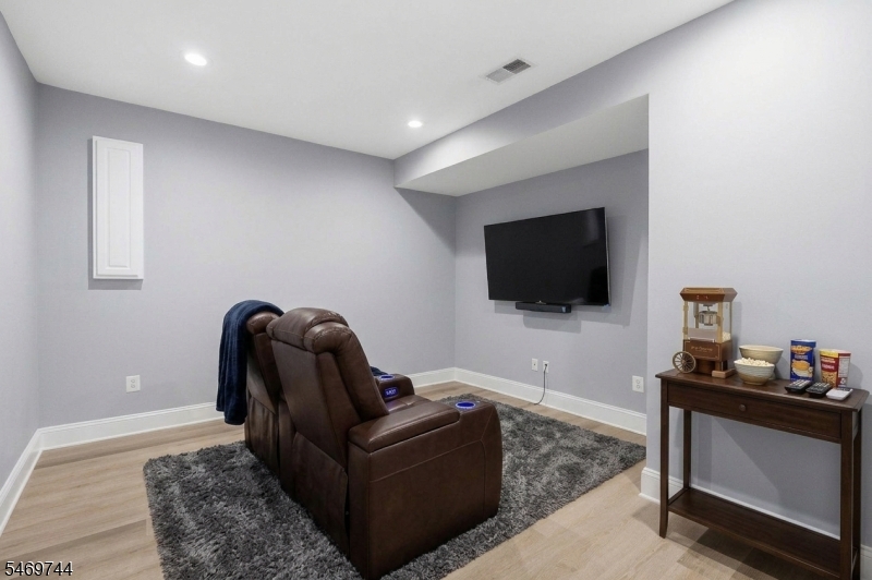 1 Buckeye Lane Raritan NJ 08822