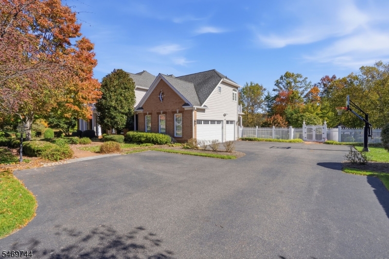1 Buckeye Lane Raritan NJ 08822