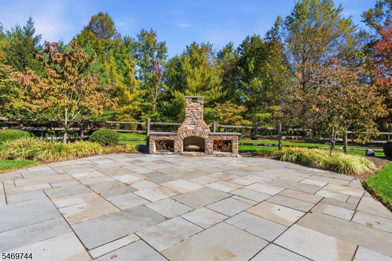 1 Buckeye Lane Raritan NJ 08822