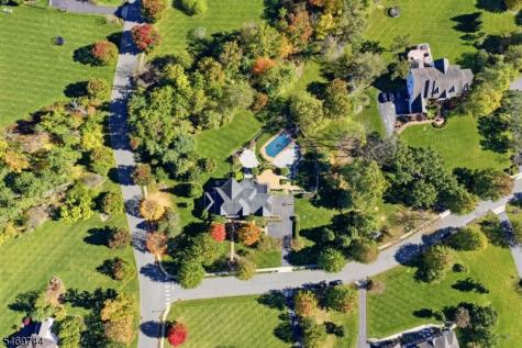 1 Buckeye Lane Raritan NJ 08822