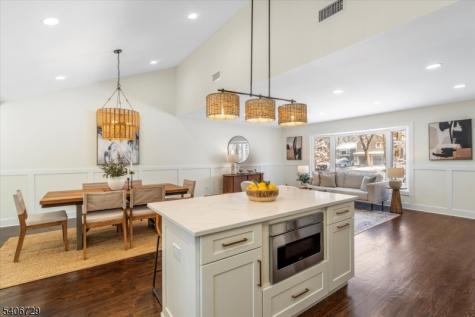 12 Lane Court Montclair NJ 07043