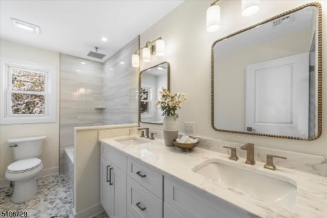 12 Lane Court Montclair NJ 07043