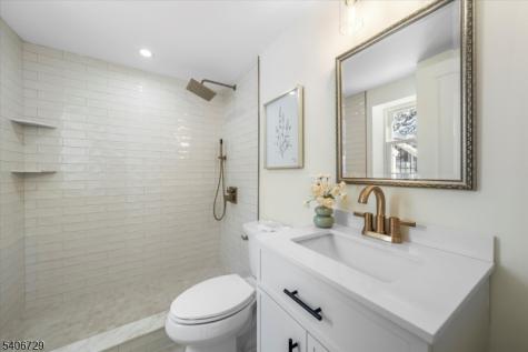 12 Lane Court Montclair NJ 07043