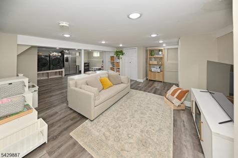 401 Chestnut Street Nutley NJ 07110