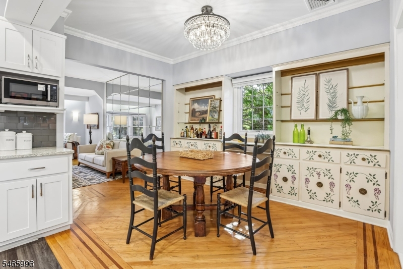 33 Myrtle Avenue Nutley NJ 07110