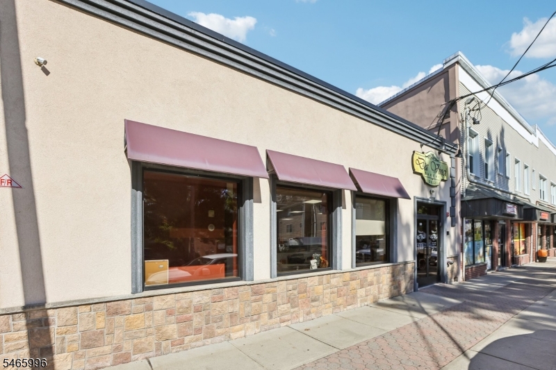 33 Myrtle Avenue Nutley NJ 07110