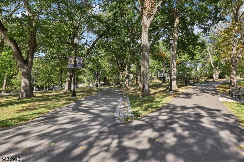 33 Myrtle Avenue Nutley NJ 07110