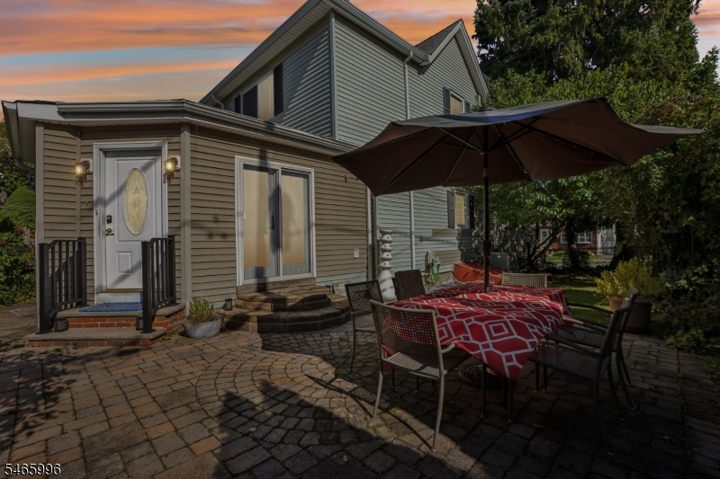 33 Myrtle Avenue Nutley NJ 07110