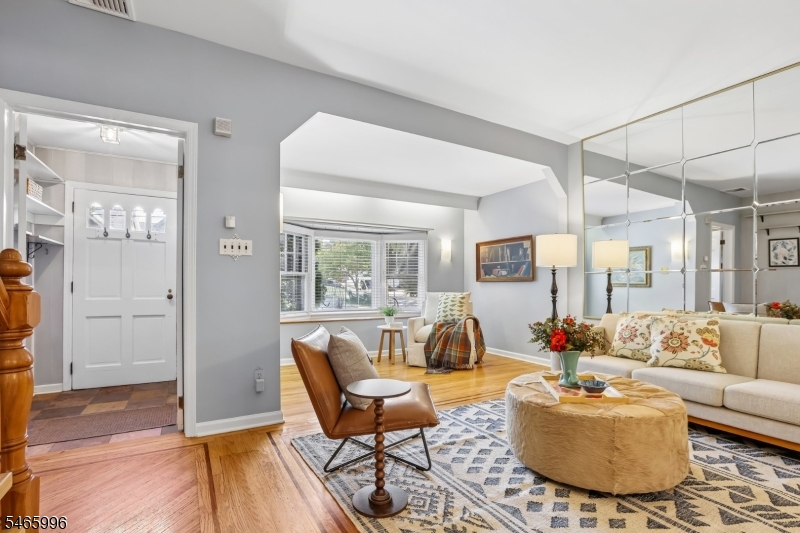 33 Myrtle Avenue Nutley NJ 07110