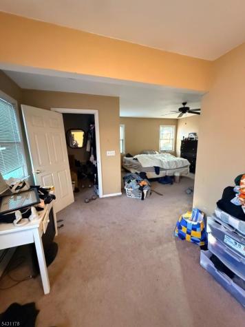 33 Park Drive Kenilworth NJ 07033