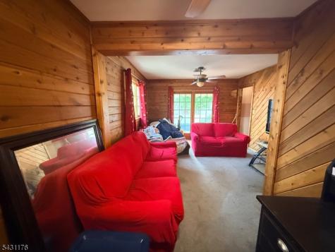 33 Park Drive Kenilworth NJ 07033