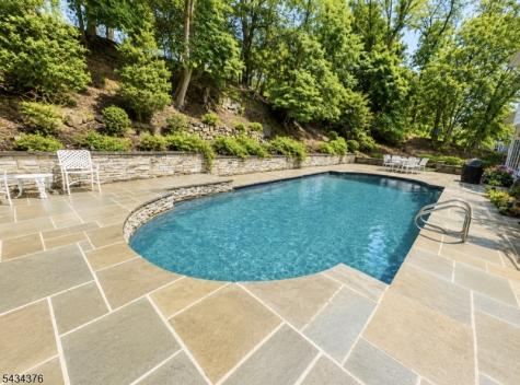 151 Kingwood Drive Little Falls NJ 07424
