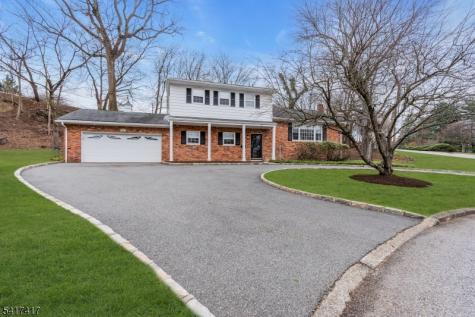 151 Kingwood Drive Little Falls NJ 07424